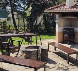 kert-gallery.jpg - Pakasz Tanya Kemping - Agárd